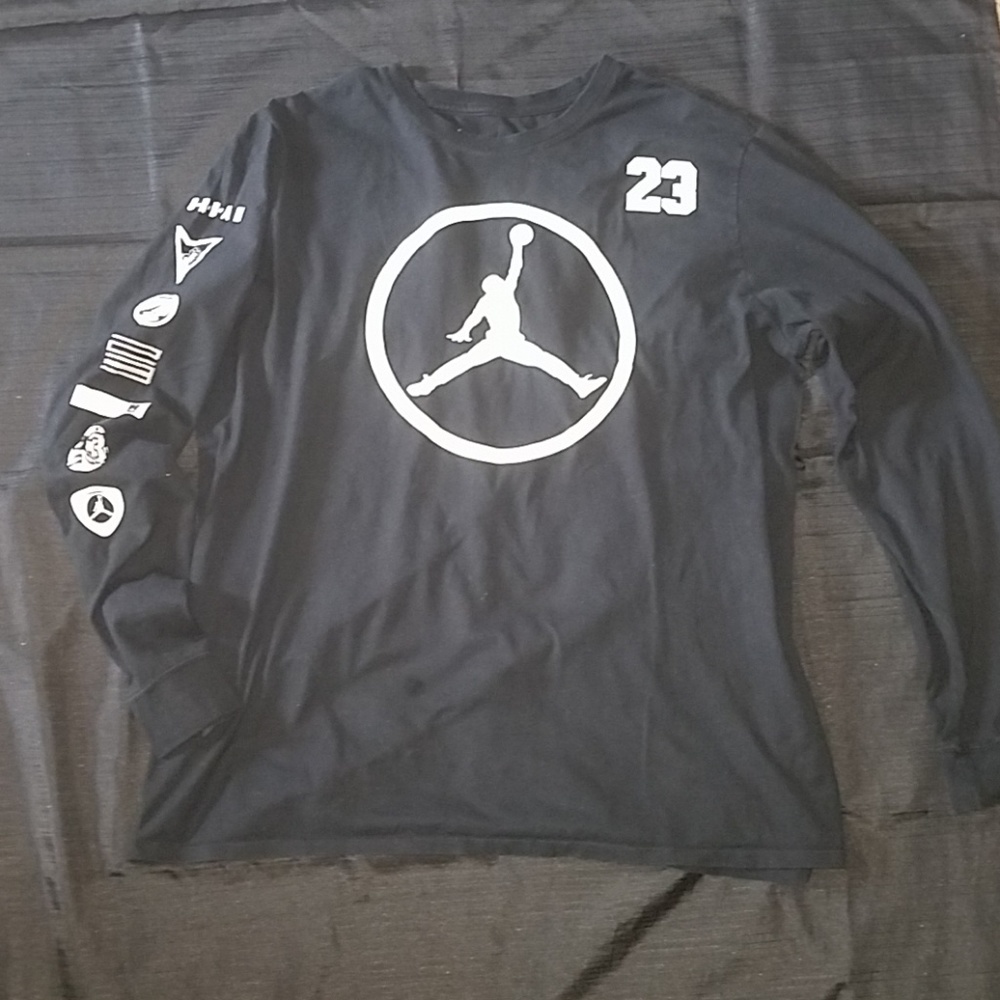 Mens Tshirt